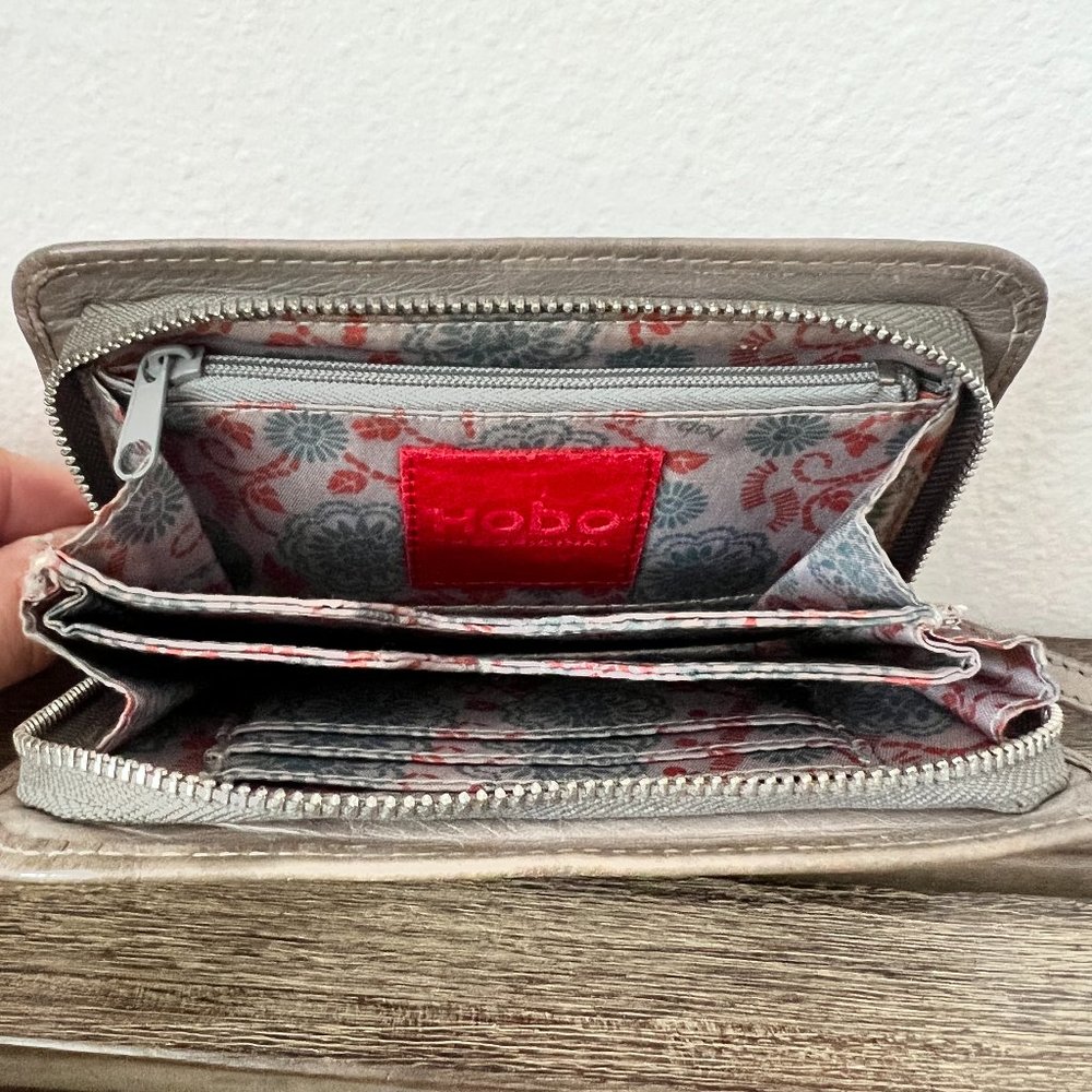 Hobo International Wallet Wristlet Card Holder